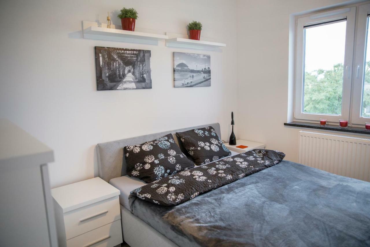 Apartament 102 G&W Apartment วรอตซวาฟ ภายนอก รูปภาพ