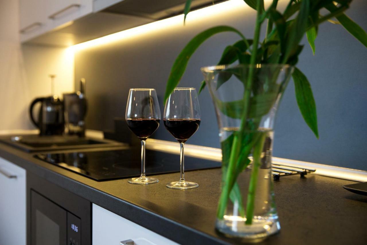 Apartament 102 G&W Apartment วรอตซวาฟ ภายนอก รูปภาพ